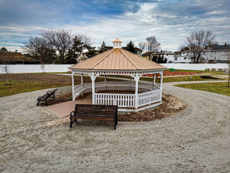 Oval Gazebo Installation