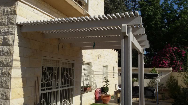 Two Post Pergola Installation